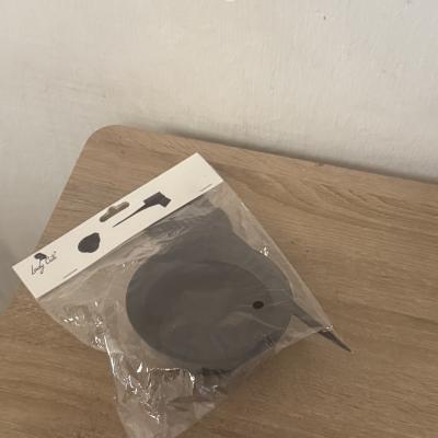 صحن بلاستك مع فرشه 